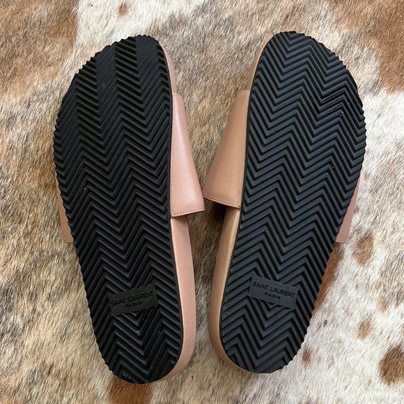 SOLD Saint Laurent Joan Leather Slides - Picture 7 of 9